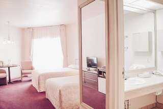 Гостиница Санта Ризот Отель Южно-Сахалинск Стандартный двухместный номер с 2 отдельными кроватями-4